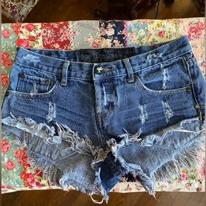 One Teaspoon jeans shorts size 26